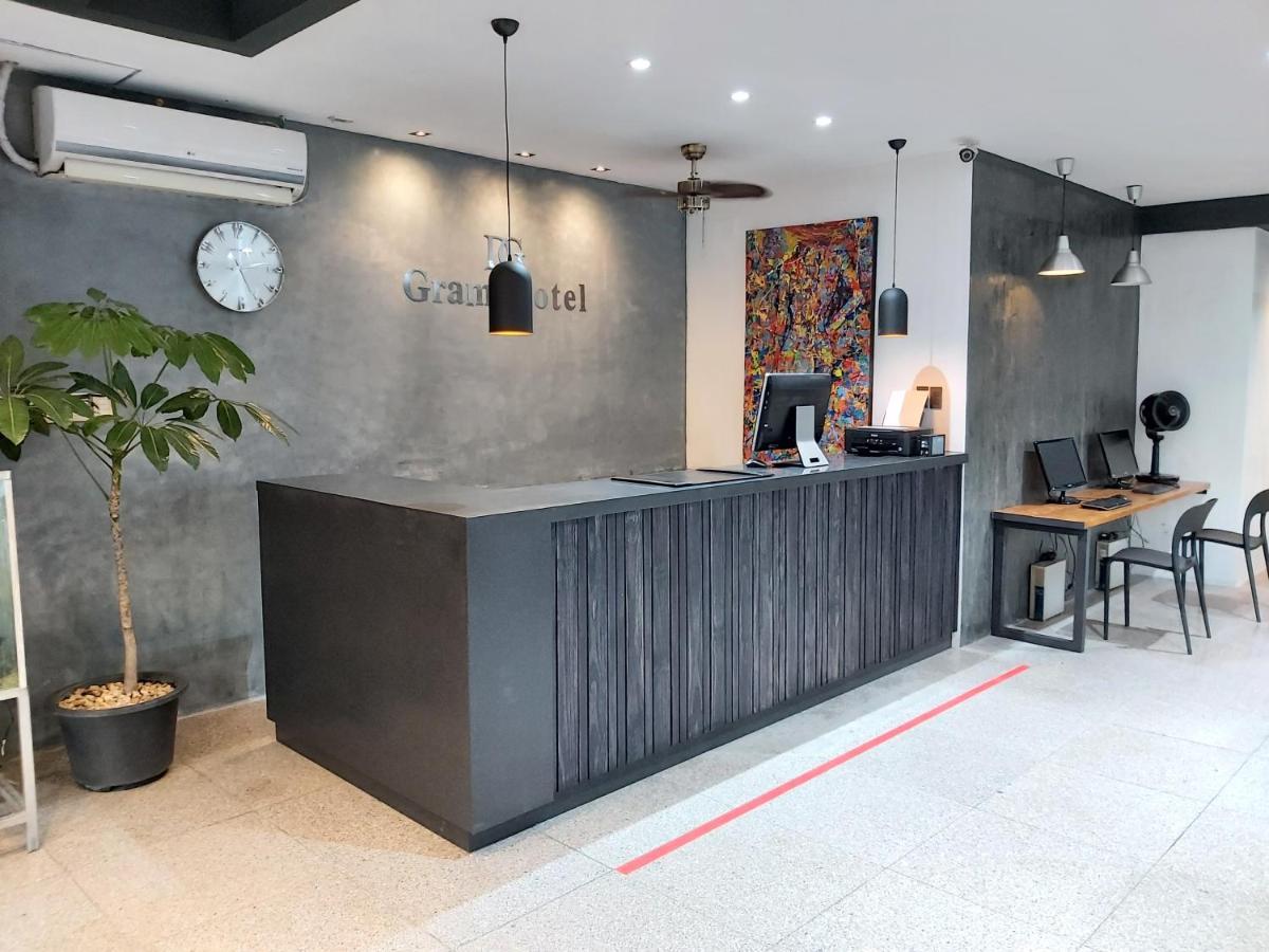 Dg Grami Hotel Paranaque City Buitenkant foto
