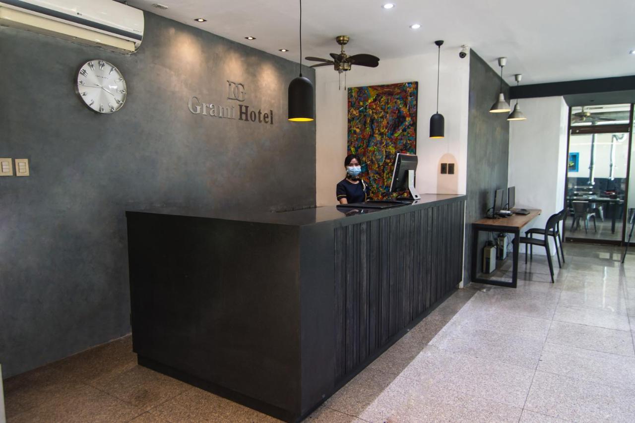 Dg Grami Hotel Paranaque City Buitenkant foto