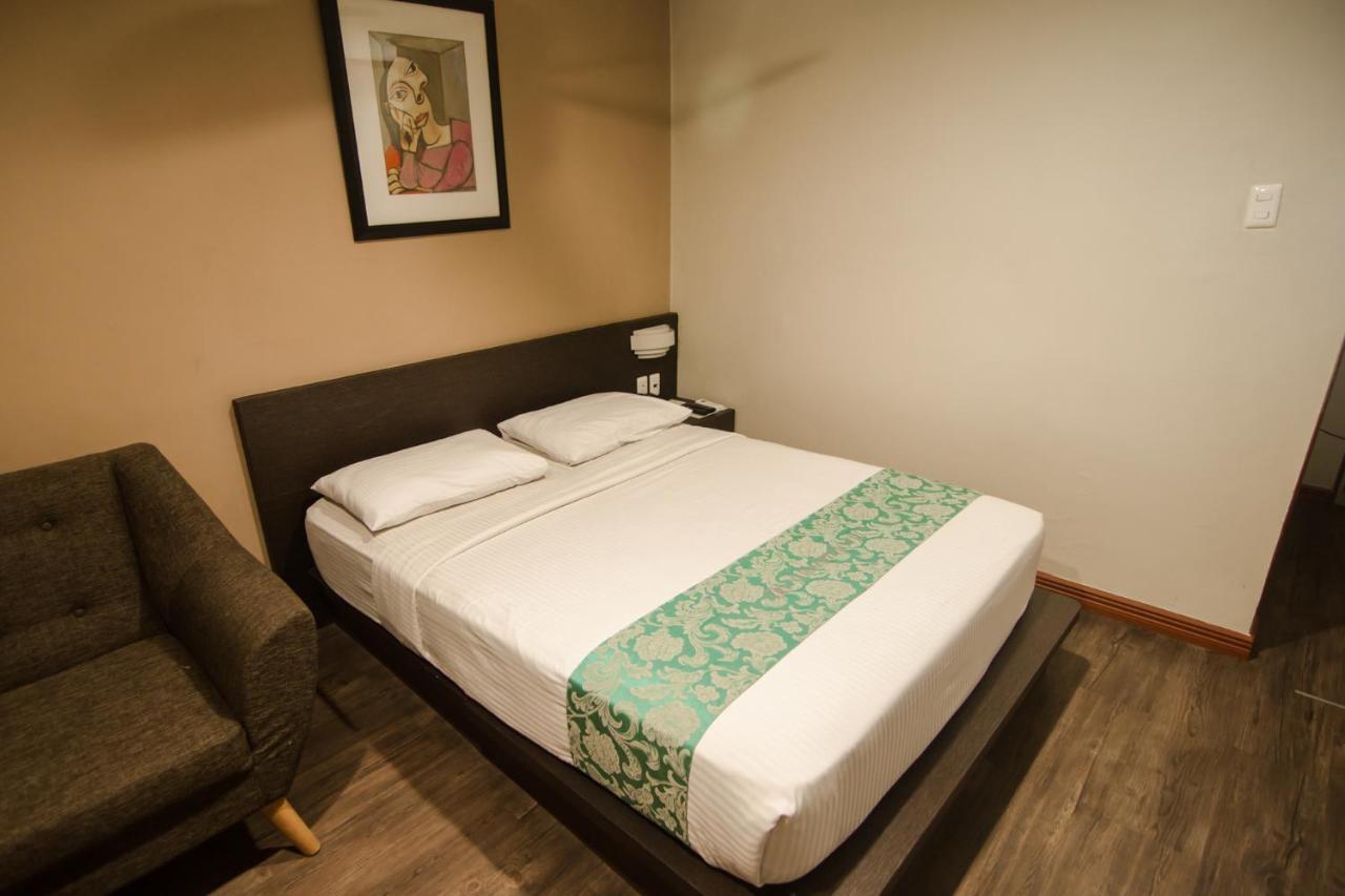 Dg Grami Hotel Paranaque City Buitenkant foto