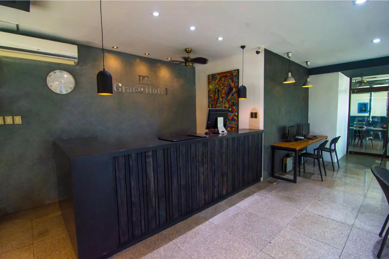 Dg Grami Hotel Paranaque City Buitenkant foto