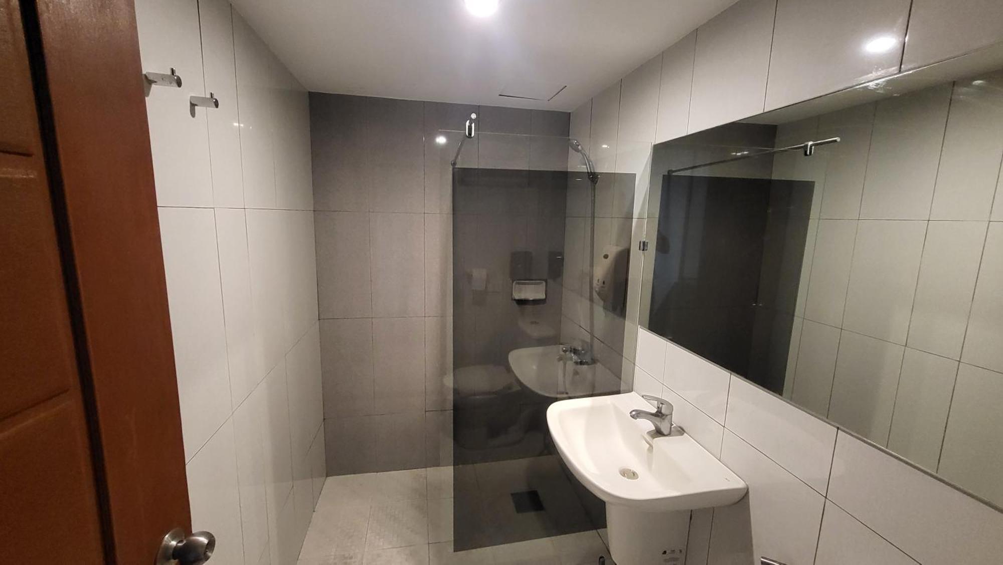 Dg Grami Hotel Paranaque City Buitenkant foto