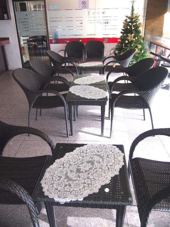 Dg Grami Hotel Paranaque City Buitenkant foto