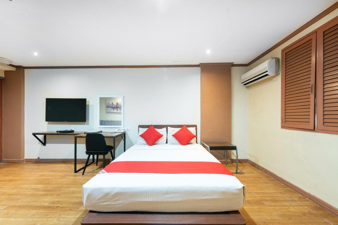 Dg Grami Hotel Paranaque City Buitenkant foto